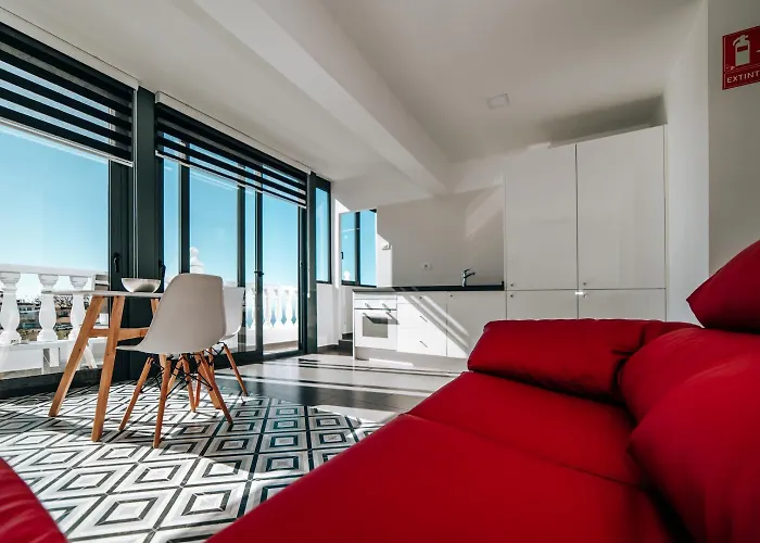 Eterna Primavera Адехе